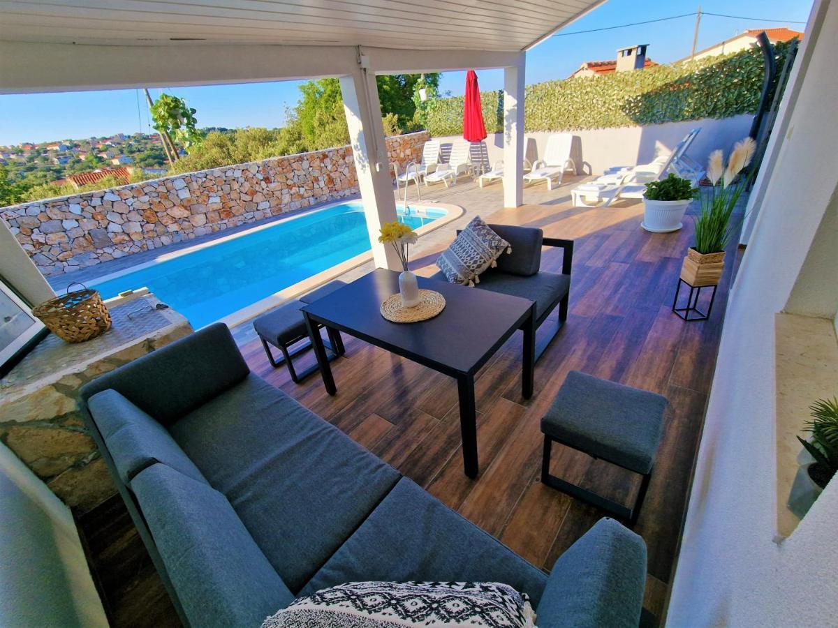 Anas Lagoon Holiday House With Pool At Azure Beach 小德尔韦尼克岛 外观 照片
