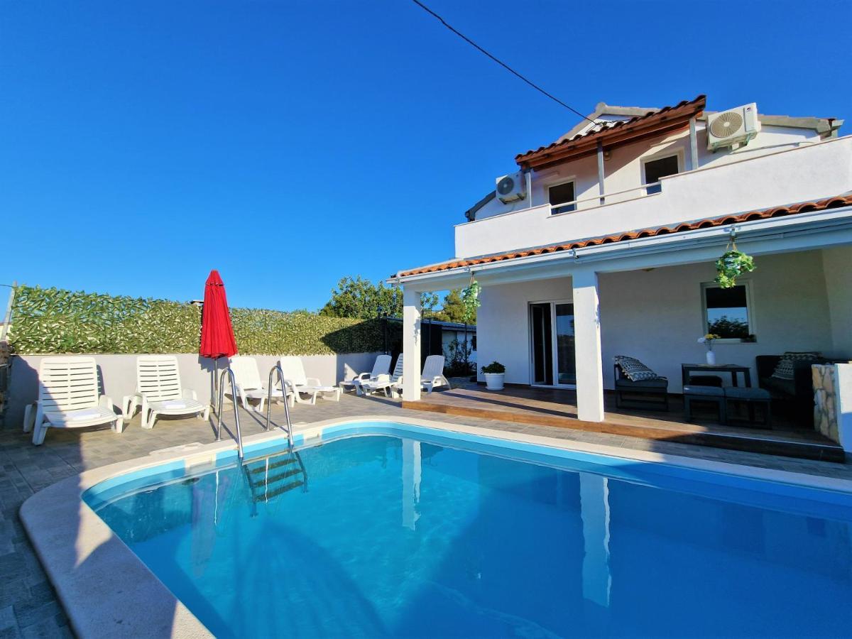 Anas Lagoon Holiday House With Pool At Azure Beach 小德尔韦尼克岛 外观 照片